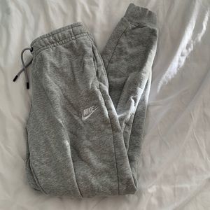 Nike Gray Sweatpants - XS